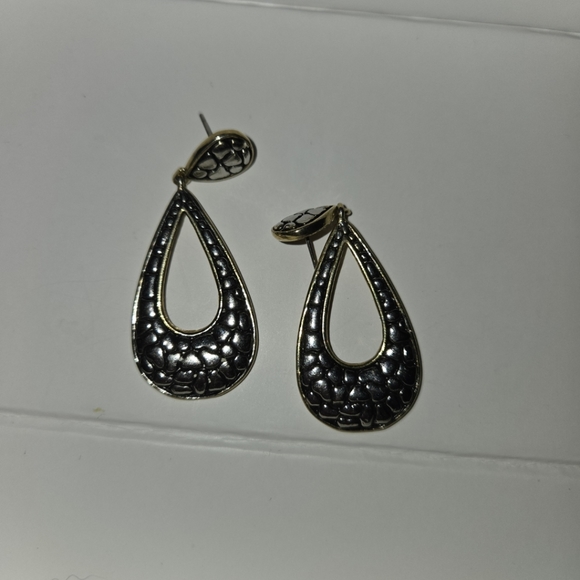 Earring Bundle - Picture 10 of 12